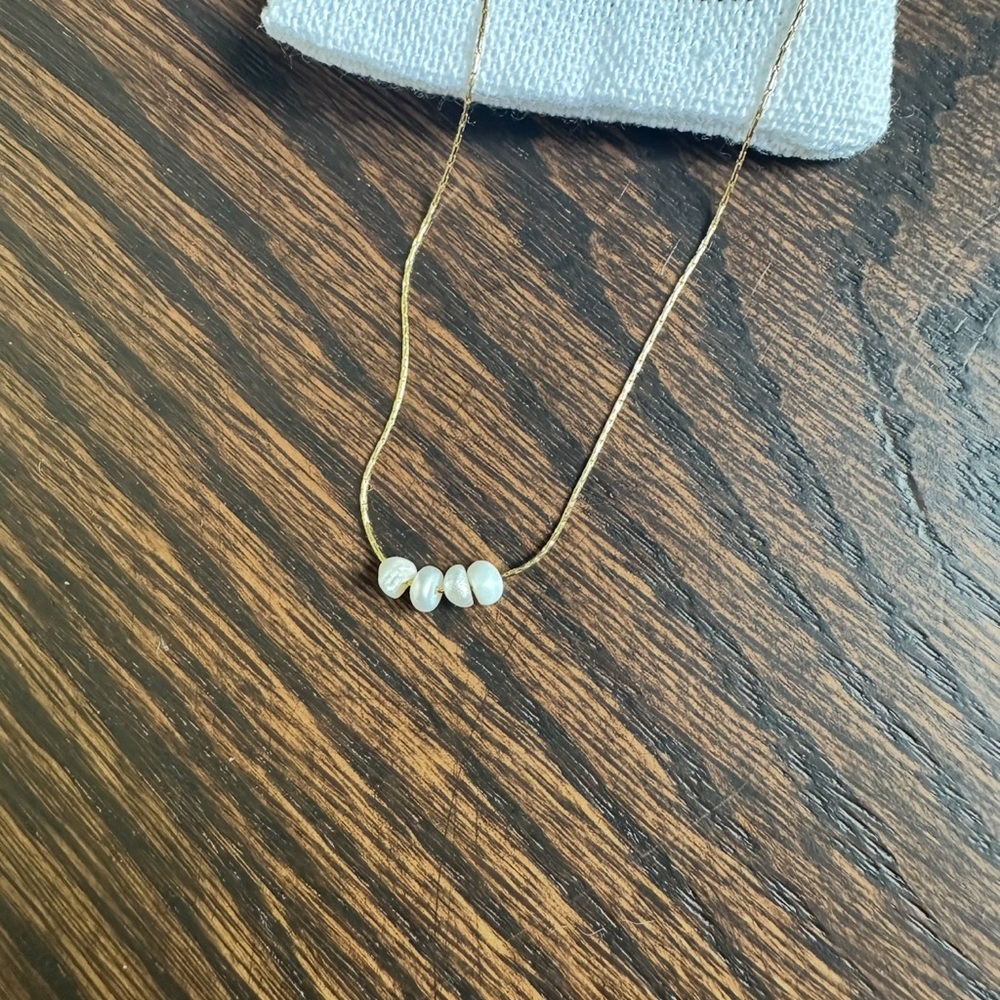 SALTY CALI OCEAN'S WHISPER NECKLACE - Picture 2 of 4
